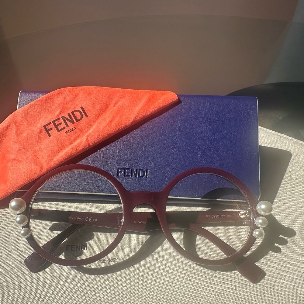 Fendi Round Burgundy Frames with Pearl Temple Accents never worn.. - Picture 11 of 16